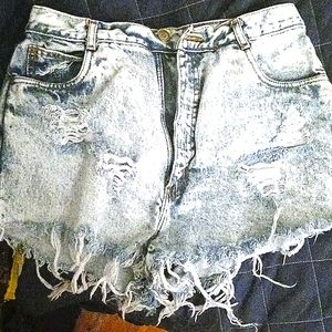 RIO acid wash cut off jean shorts